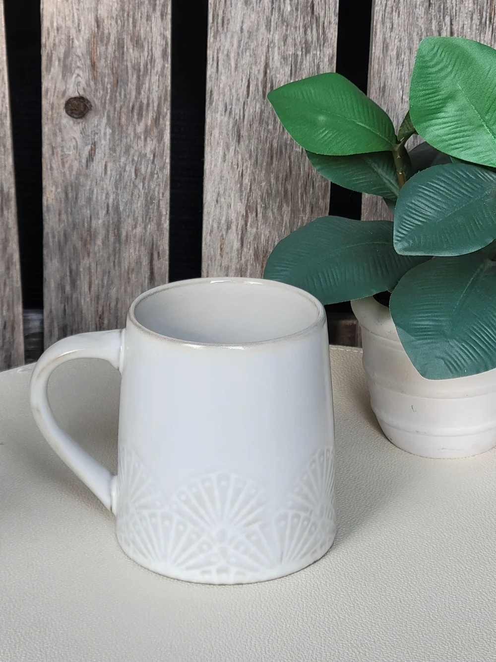 Hearth & Hand Cream White Ceramic Patterned Mug Etched Fan Motif - Picture 4 of 8